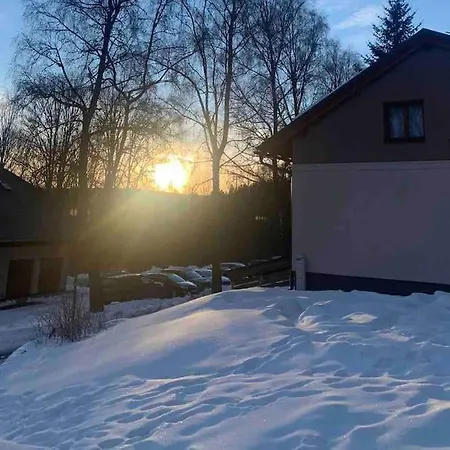 Srni-Modry Podkrovi Byt /Dvojdomek U Hotelu Vydra Exterior photo